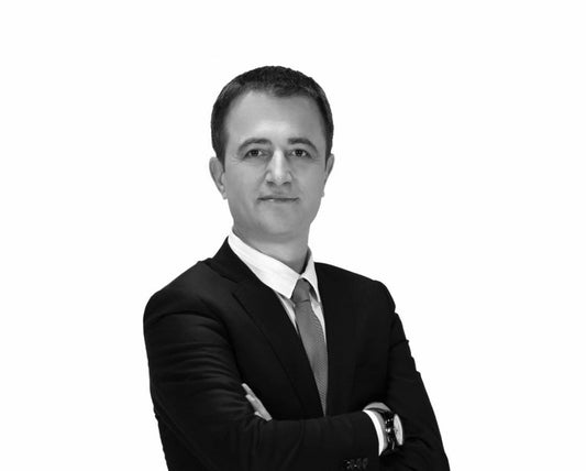 Ayhan Ercan Kimdir? Doğal Yaşamın ve Fitoterapinin Öncüsü